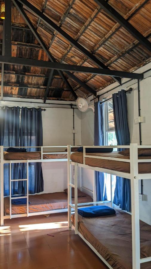 Crossroads Hostel 1957 Kalpatta Dış mekan fotoğraf