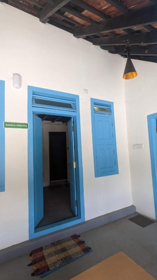 Crossroads Hostel 1957 Kalpatta Dış mekan fotoğraf